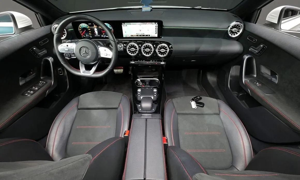 Mercedes-Benz A-Class 2021 из KR, фото 10