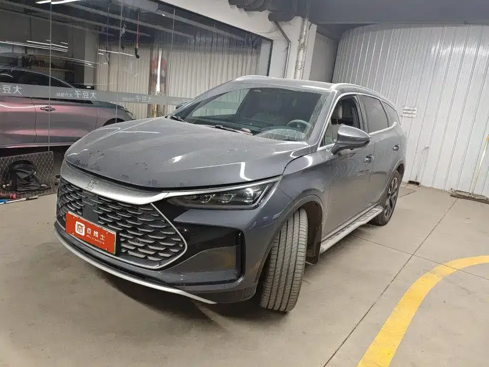 BYD Tang New Energy — фото 1