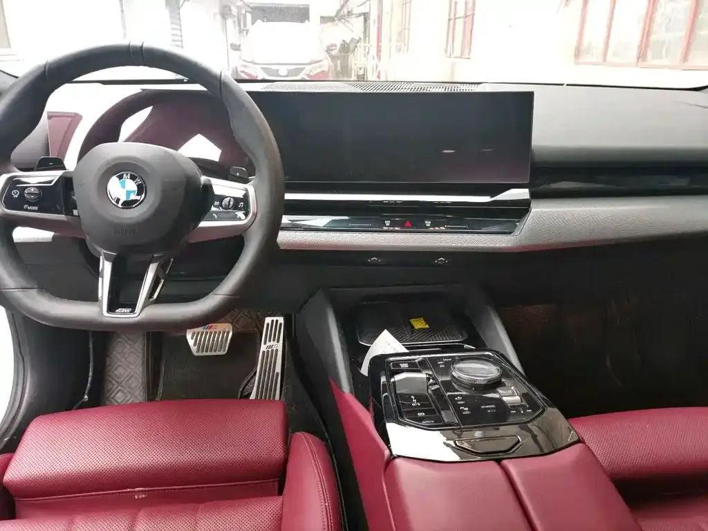 BMW 5 Series (Import) — фото 2