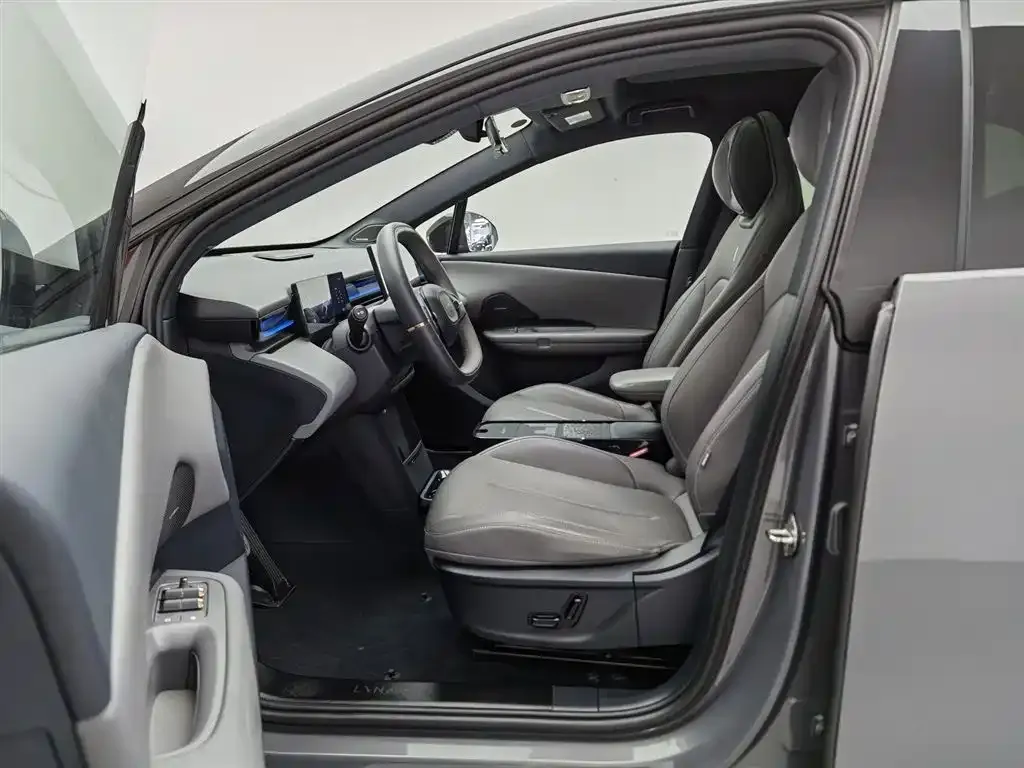 Lynk & Co Z20 2025 из CN, фото 3
