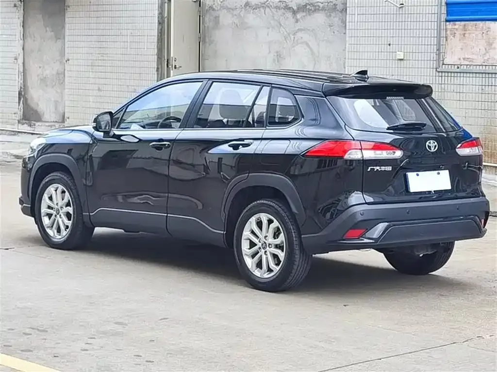 Toyota Frontlander — фото 5