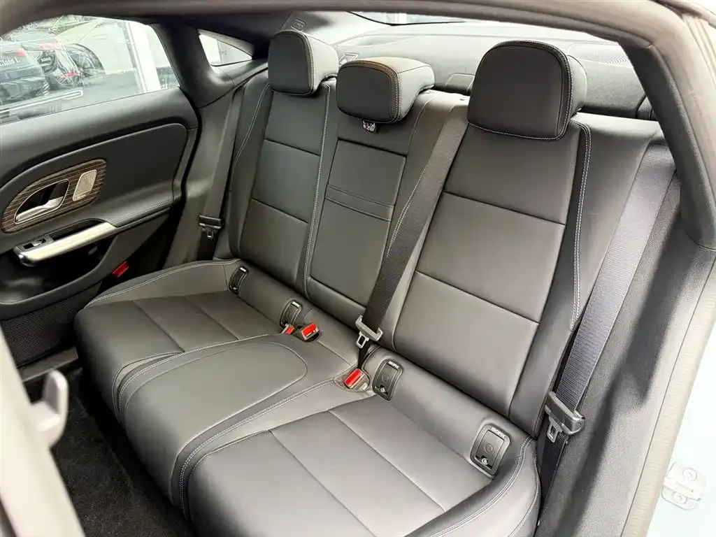 Mercedes-Benz CLA PHEV 2025 из CN, фото 8