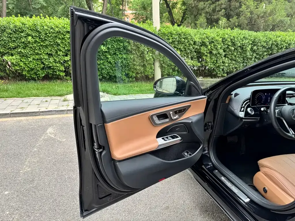 Mercedes-Benz E-Class New Energy — фото 6