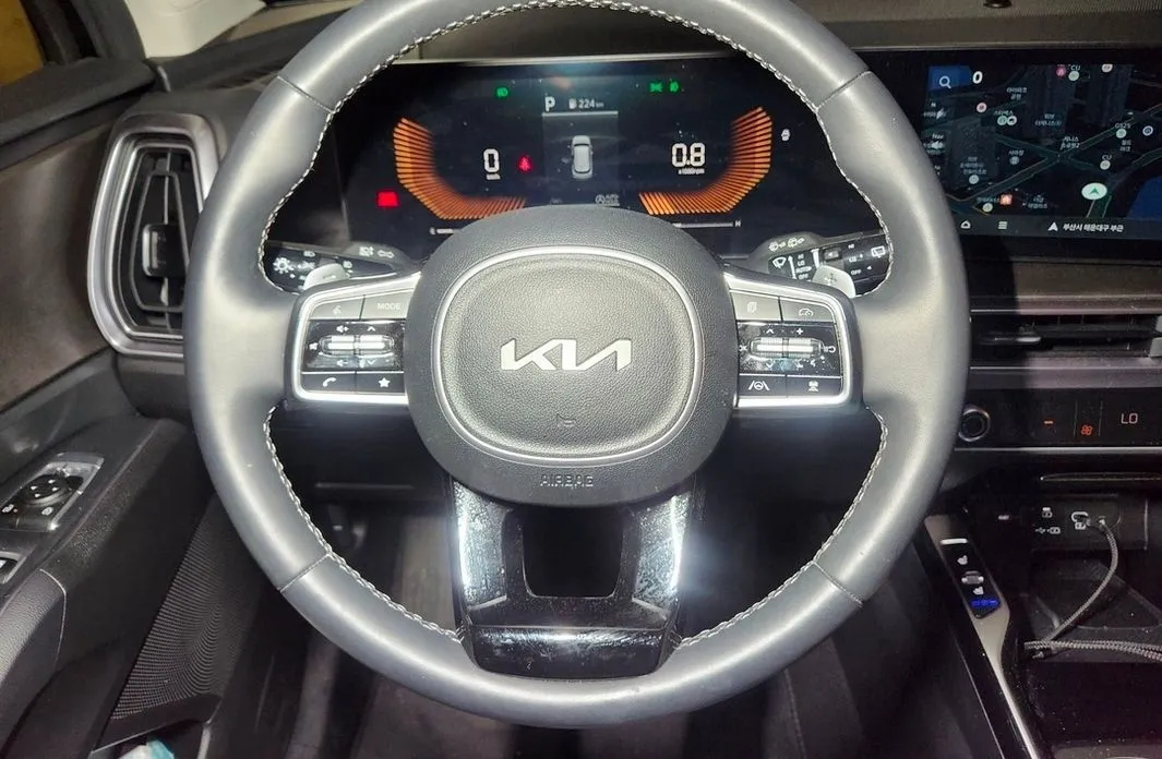 Kia Sorento — фото 1