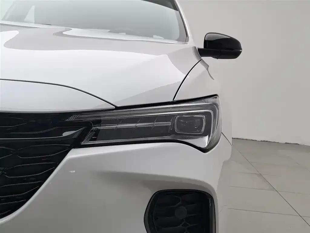 Buick Verano 2023 из CN, фото 4