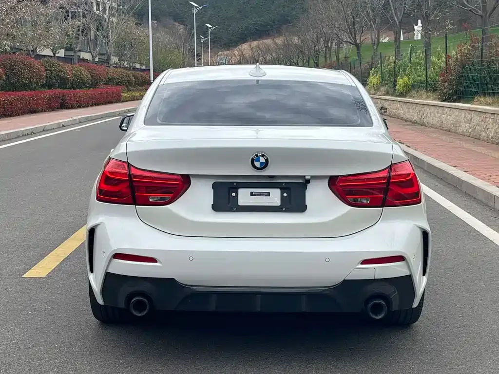 BMW 1 Series 2021 из CN, фото 5