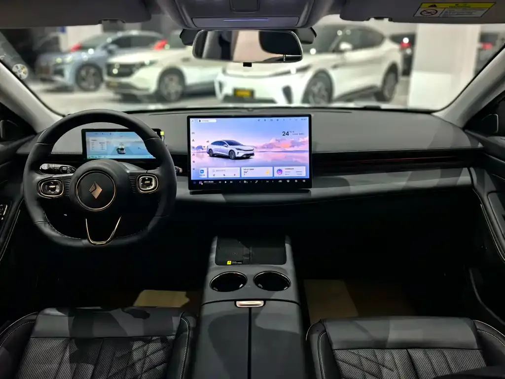 Baojun Enjoy 2025 из CN, фото 9