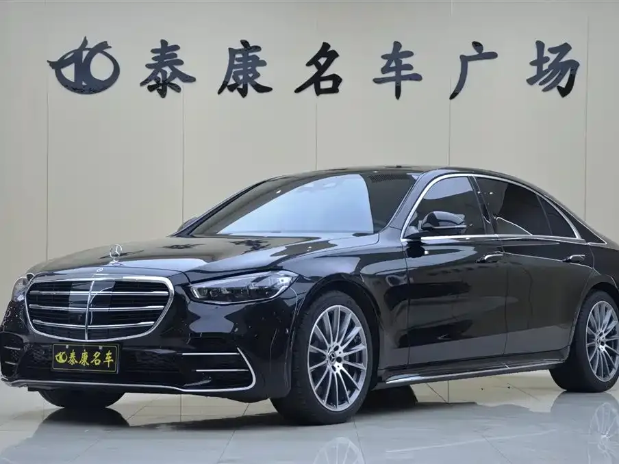 Mercedes-Benz S-Class — фото 1