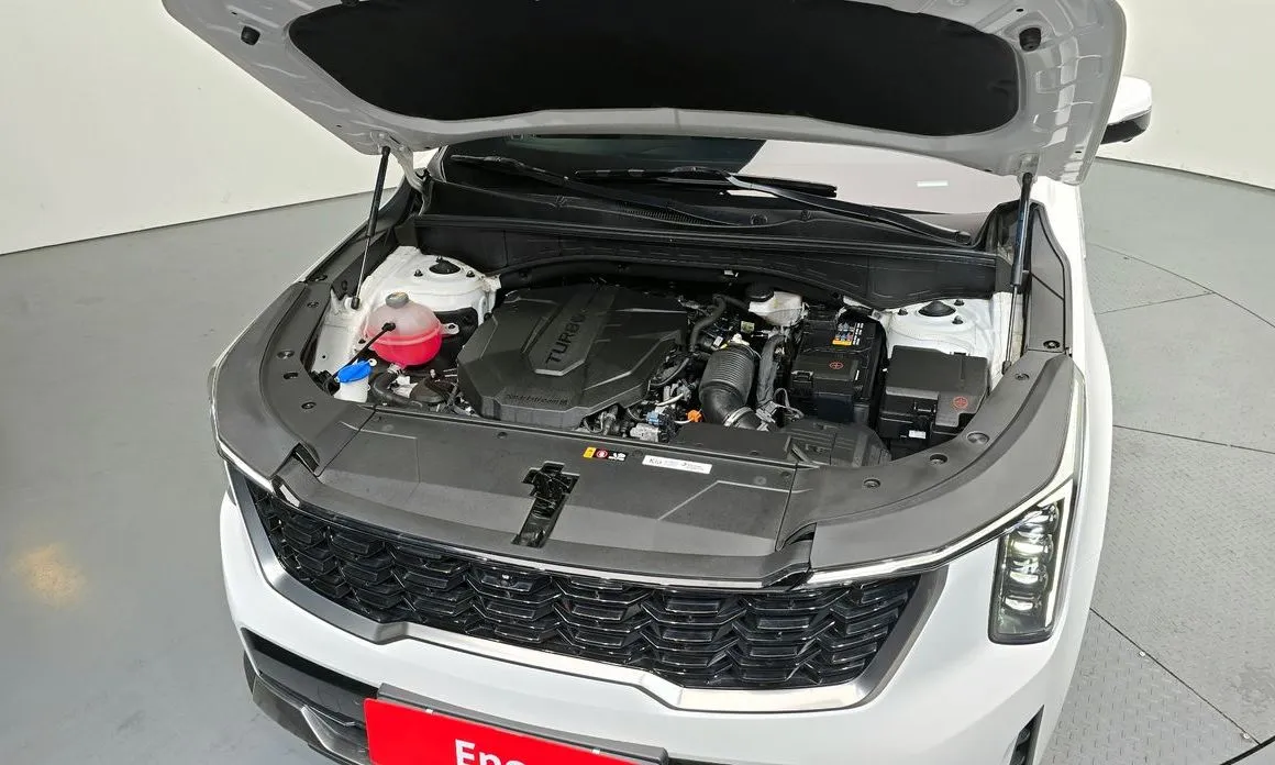 Kia Sorento — фото 7