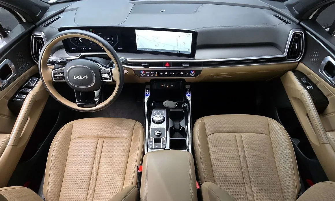 Kia Sorento — фото 8