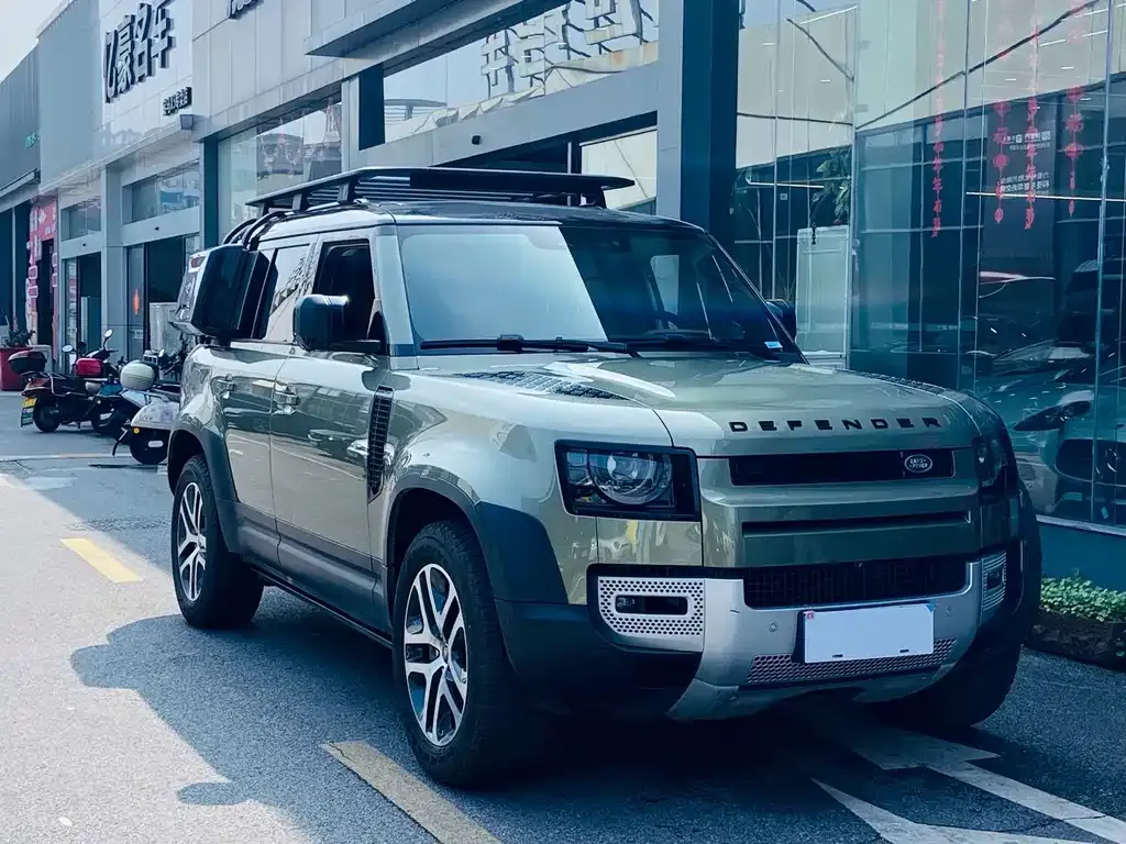 Land Rover Defender — фото 6