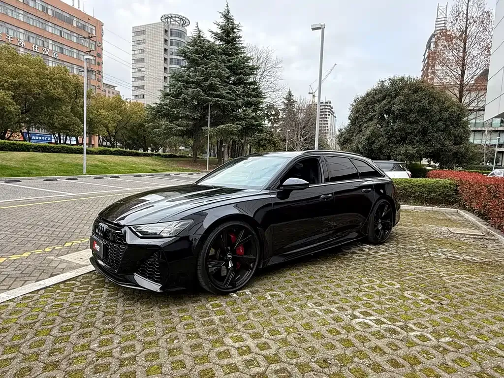 Audi RS 6