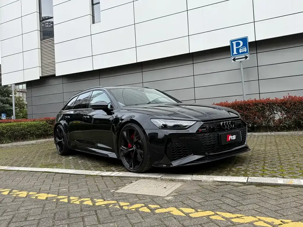 Audi RS 6 2022 из CN, фото 2