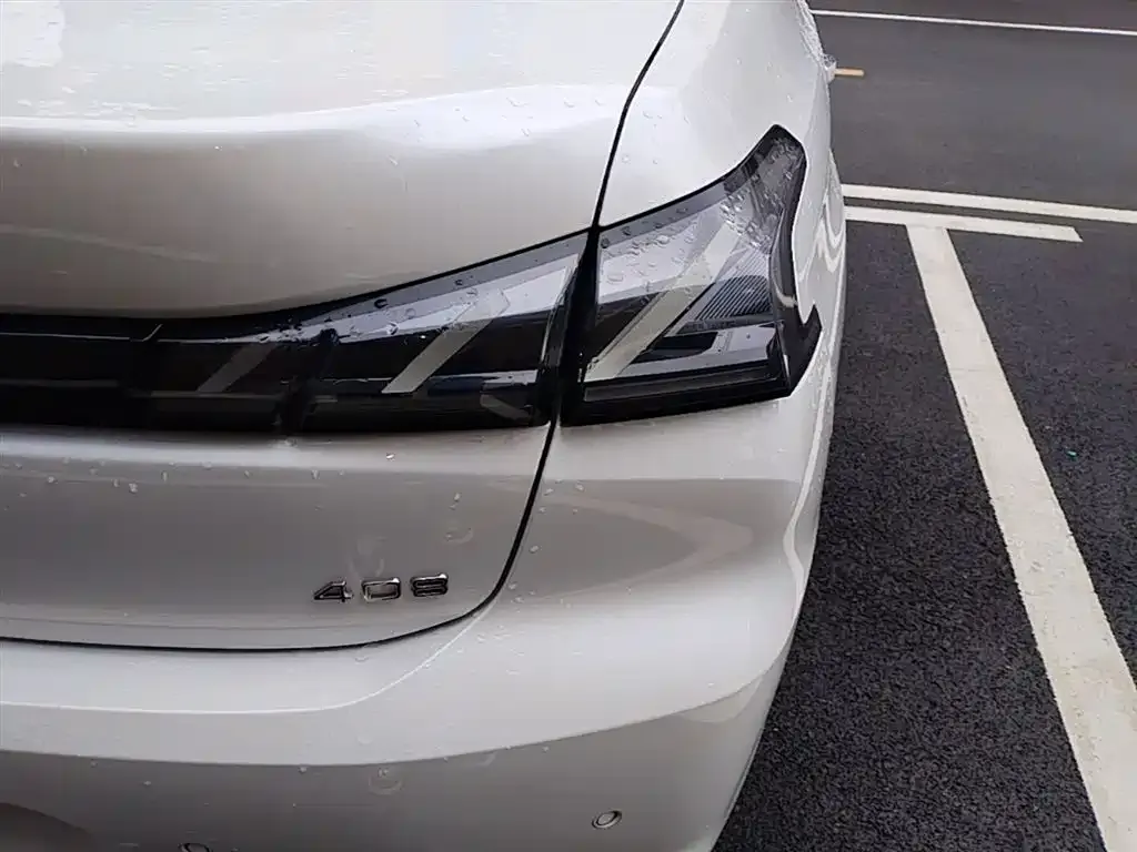 Peugeot 408 2025 из CN, фото 2