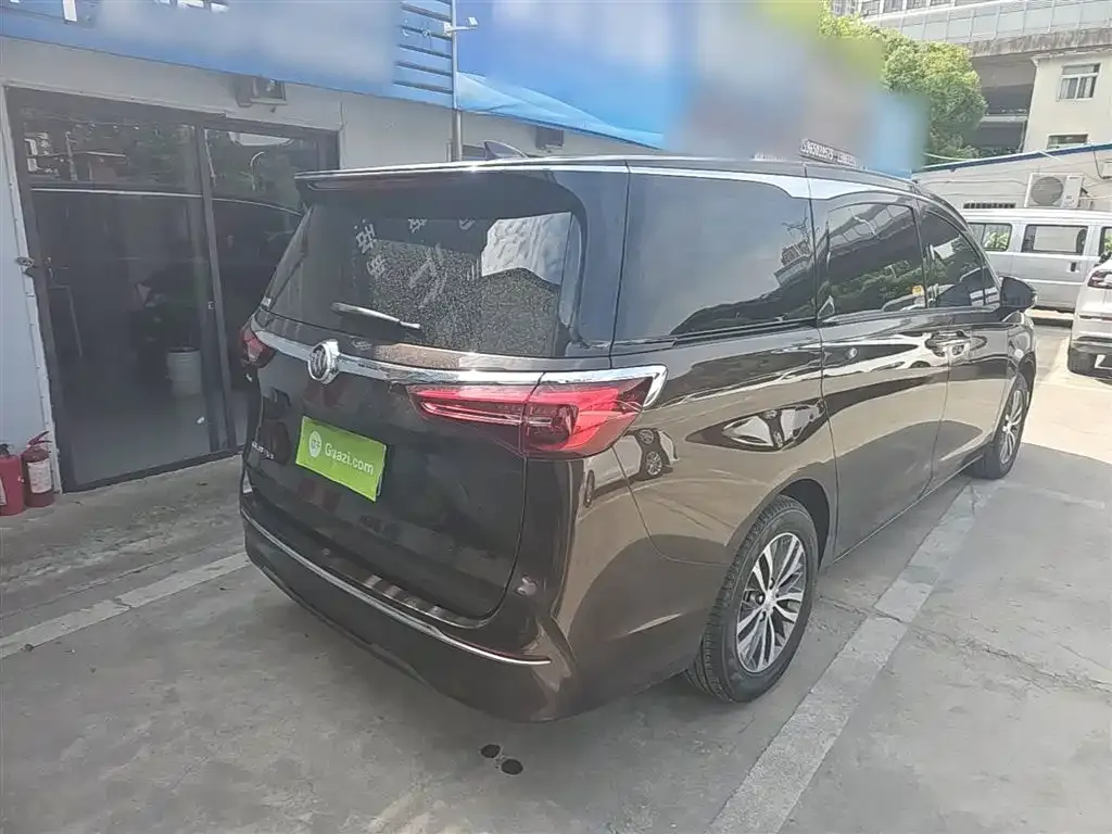 Buick GL8 2021 из CN, фото 3