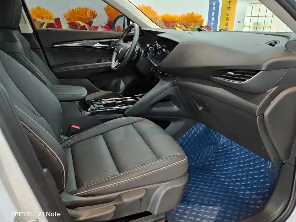 Buick Envision Plus — фото 2