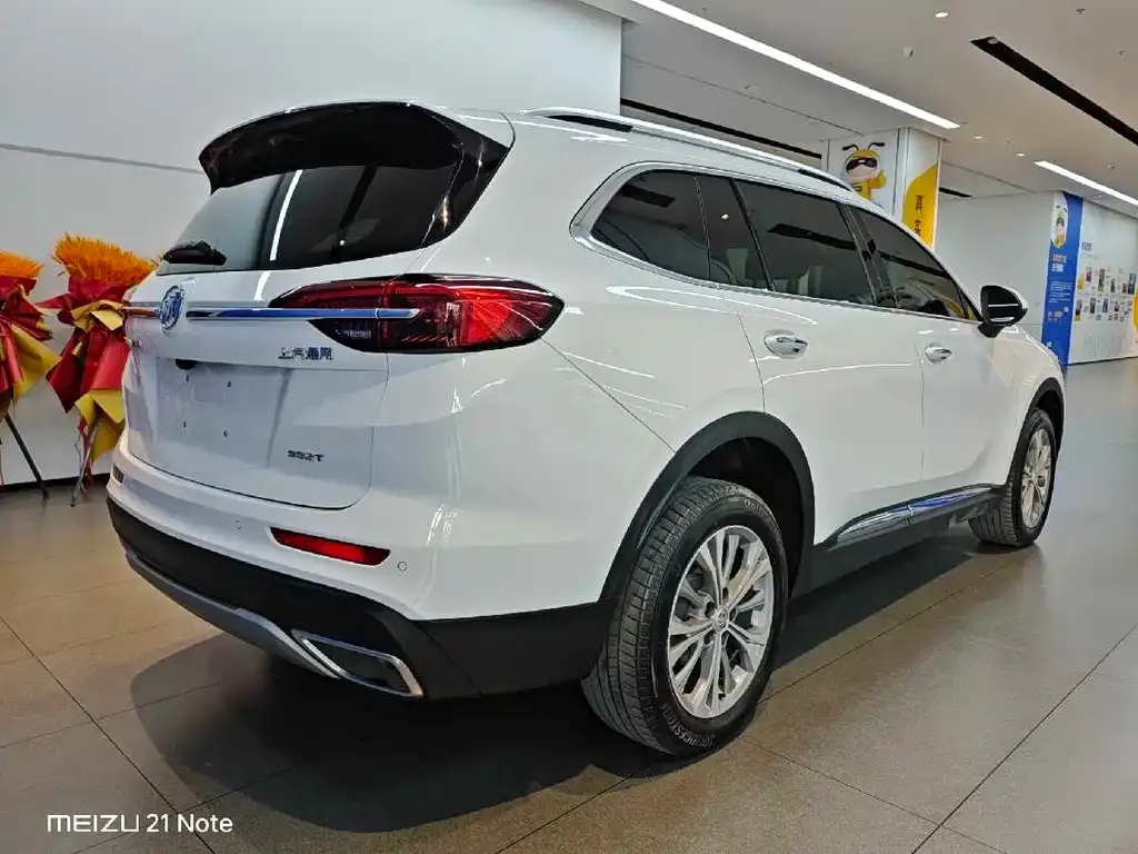 Buick Envision Plus — фото 5