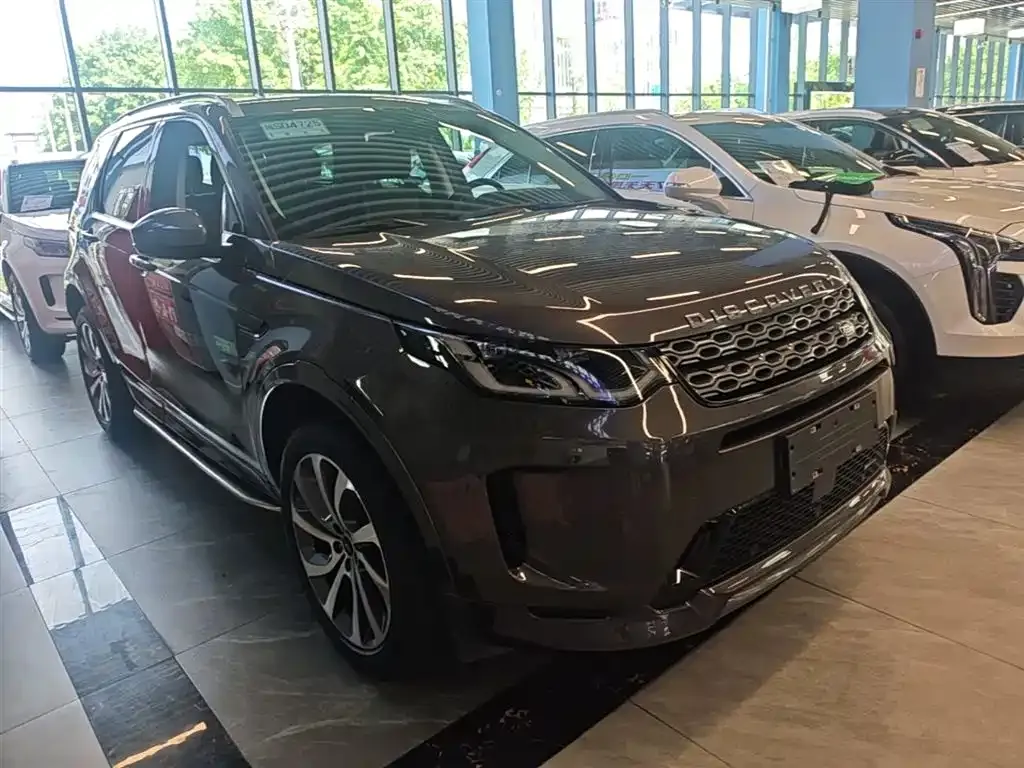Land Rover Discovery Sport — фото 10