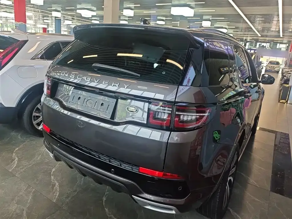 Land Rover Discovery Sport — фото 9