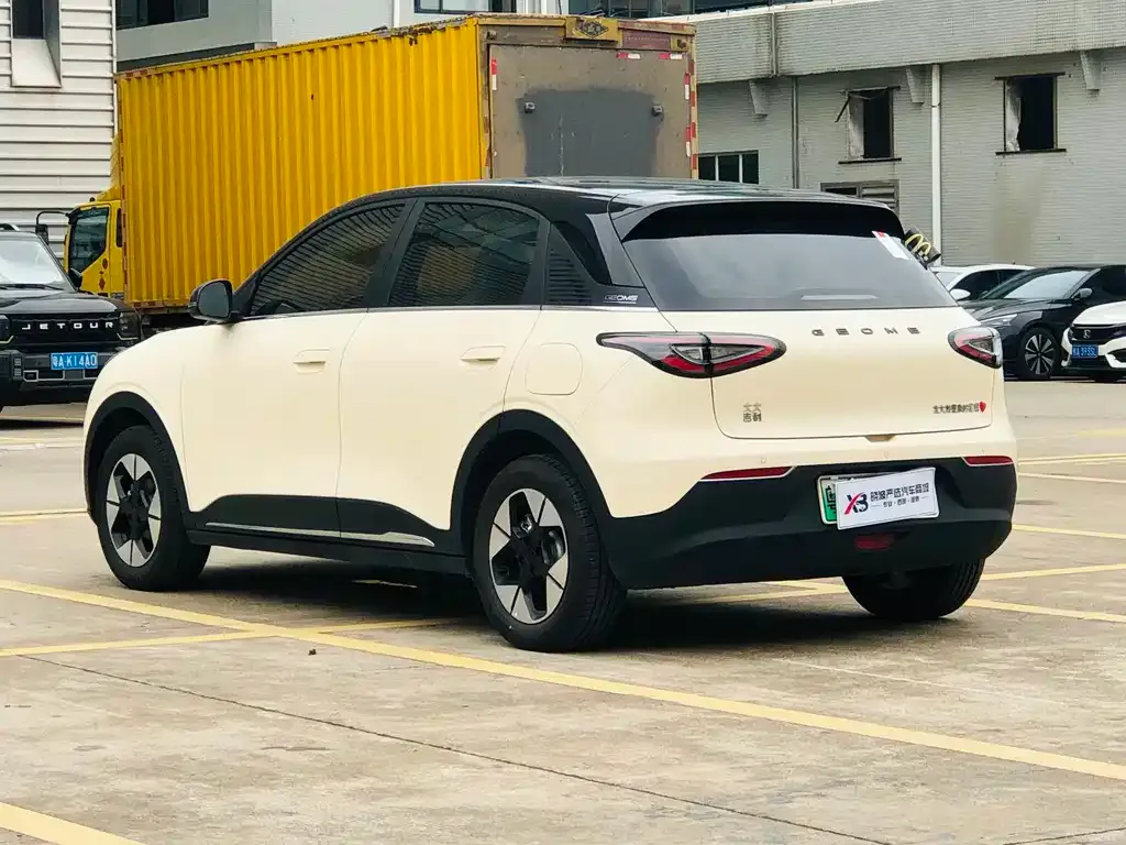 Geely Starburst — фото 9
