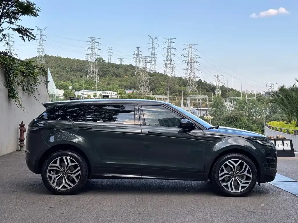 Land Rover Evoque — фото 4