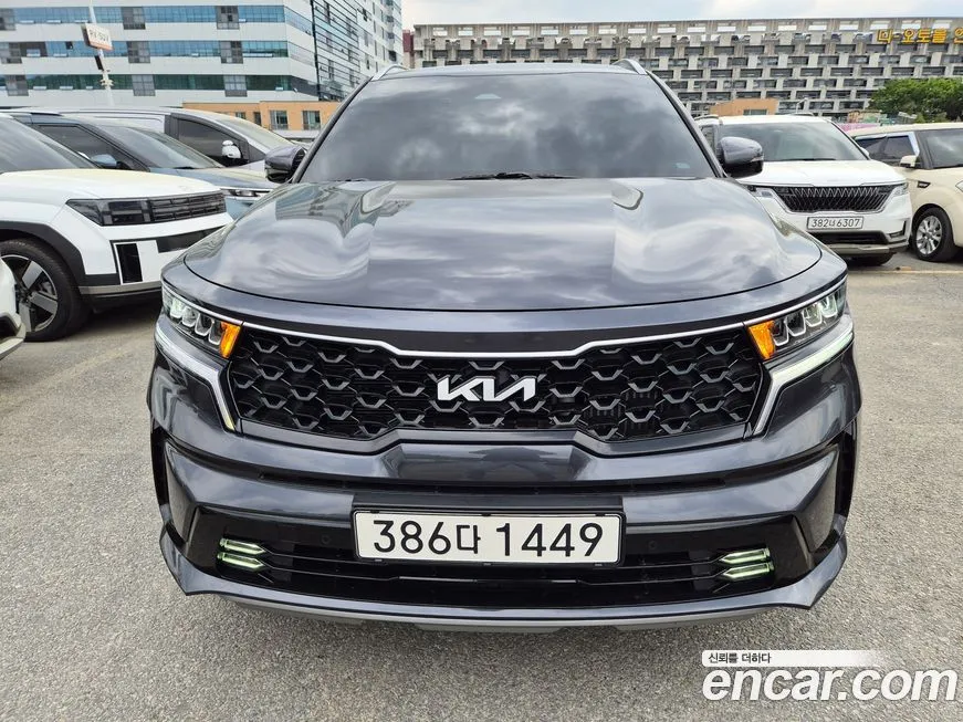 Kia Sorento — фото 1