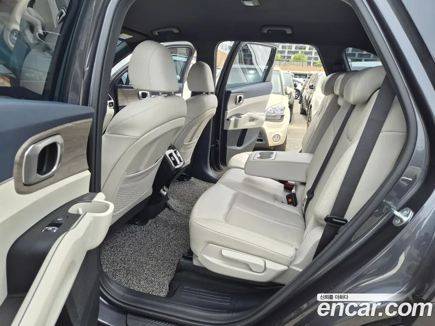 Kia Sorento — фото 2