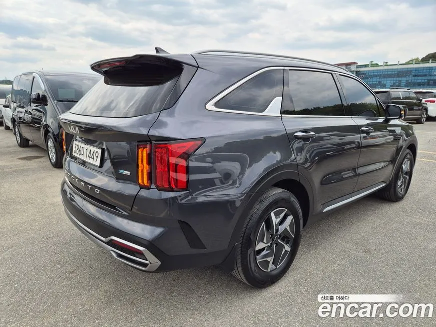 Kia Sorento — фото 3