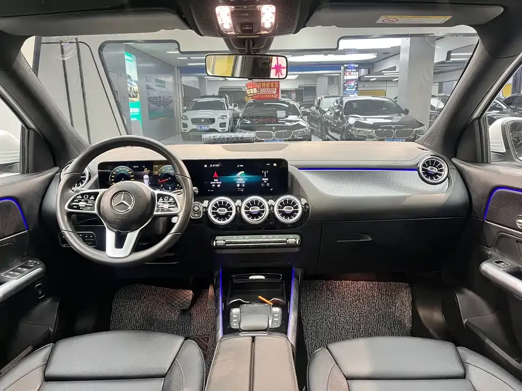 Mercedes-Benz GLA — фото 8