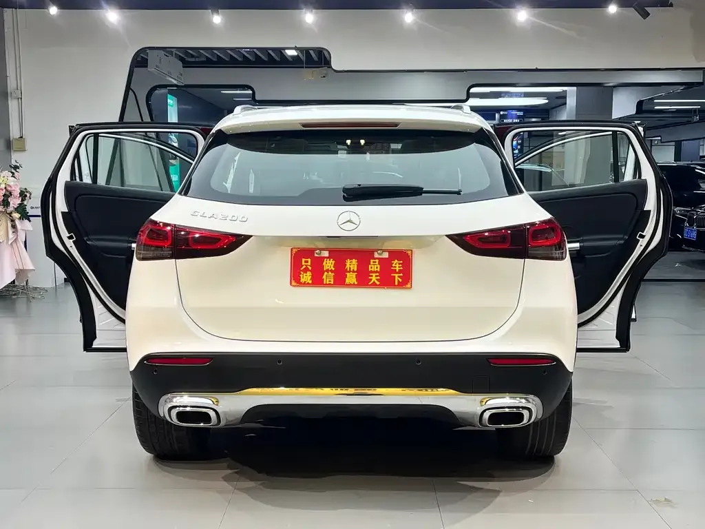 Mercedes-Benz GLA — фото 2