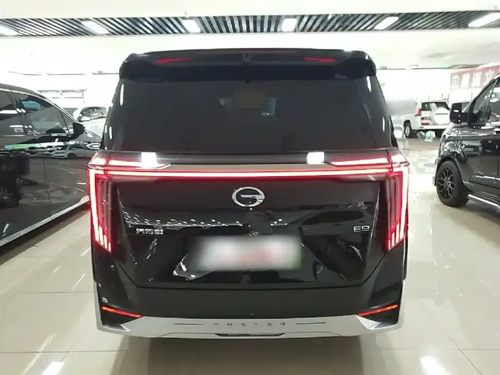 GAC Motor Trumpchi E9 — фото 7