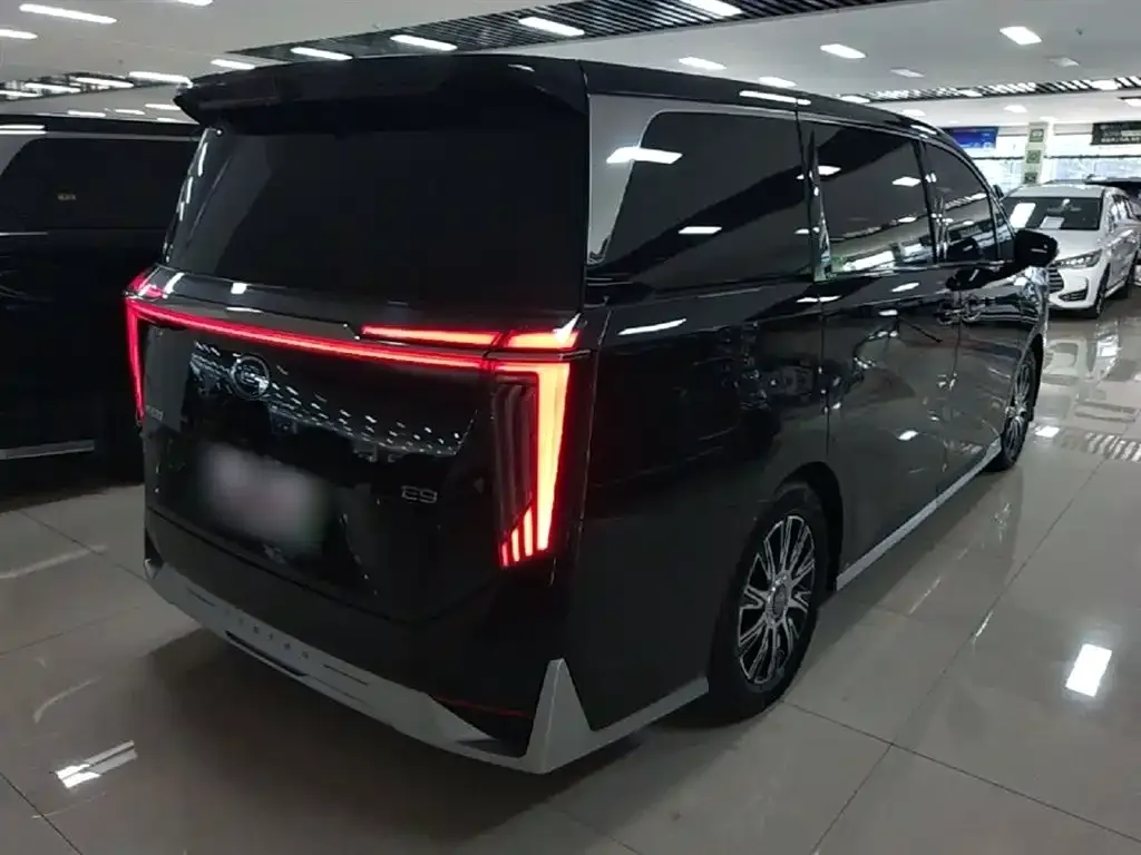 GAC Motor Trumpchi E9 — фото 9
