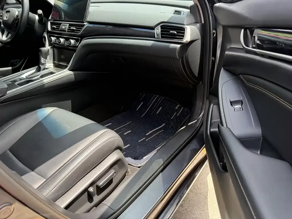 Honda Accord 2022 из CN, фото 3