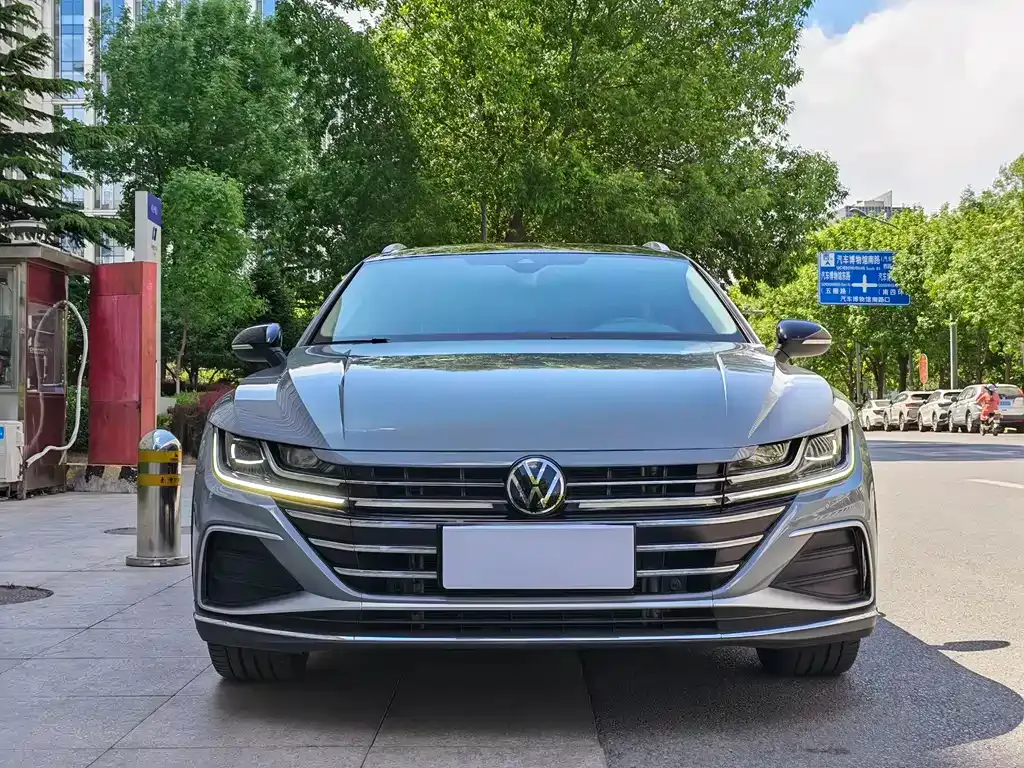 Volkswagen CC — фото 10