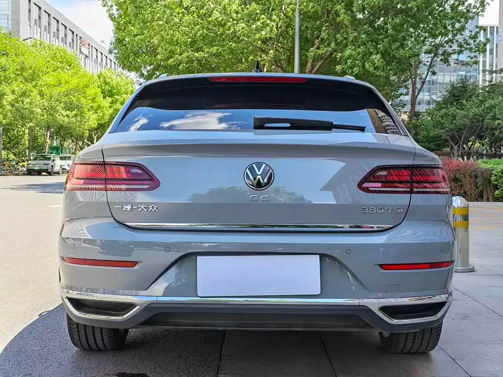 Volkswagen CC — фото 8