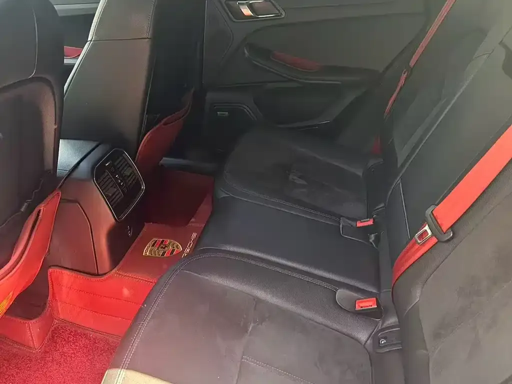 Porsche Macan 2021 из CN, фото 5
