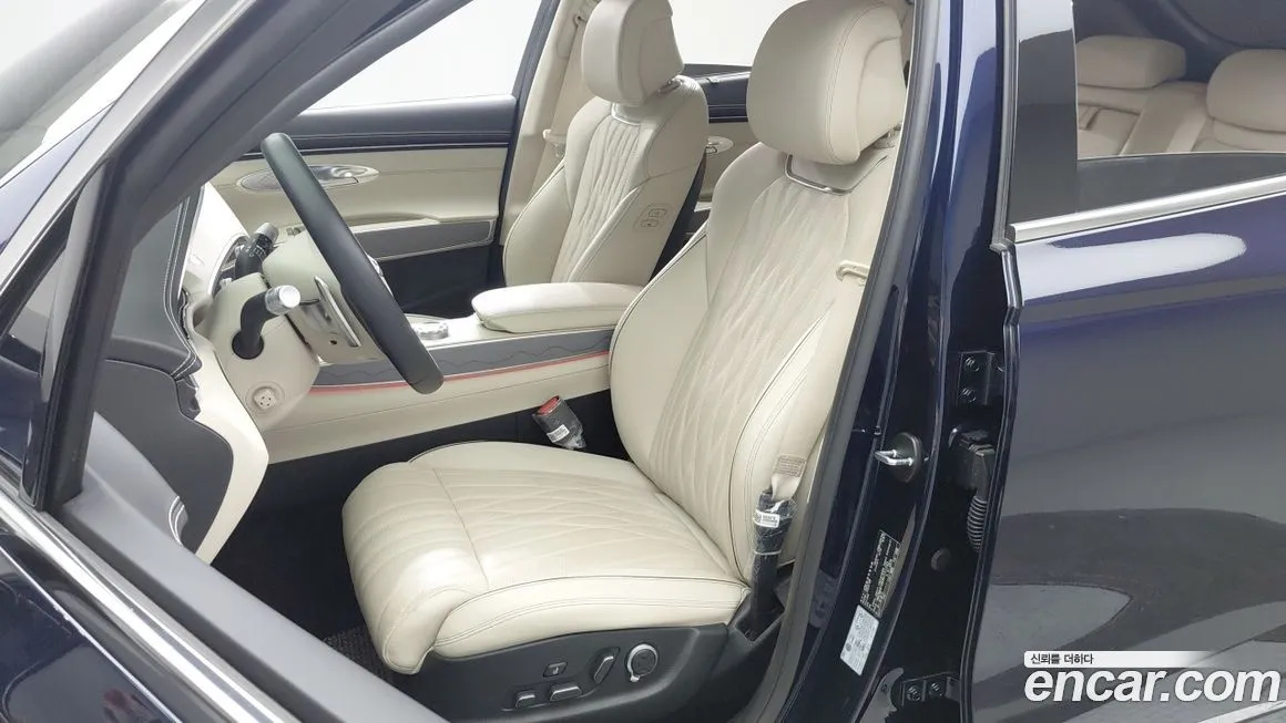 Genesis GV70 2024 из KR, фото 7