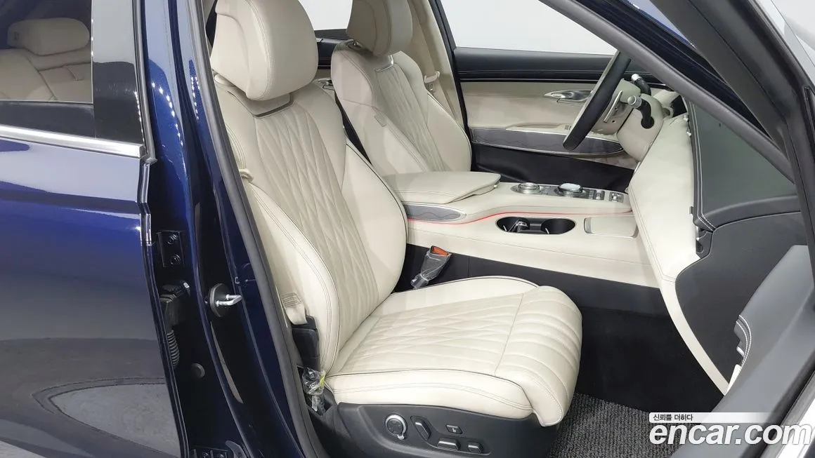 Genesis GV70 2024 из KR, фото 8