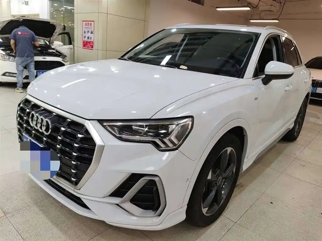 Audi Q3 2022 из CN, фото 1