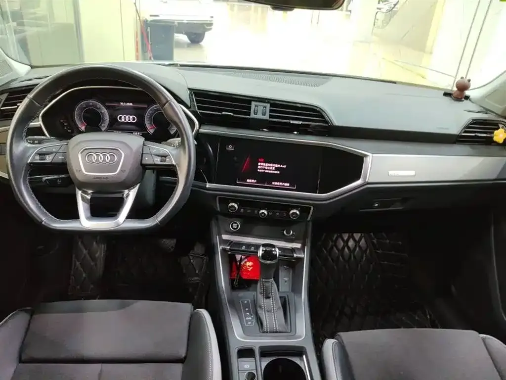 Audi Q3 2022 из CN, фото 6