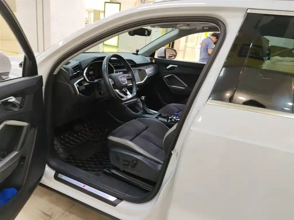 Audi Q3 2022 из CN, фото 5