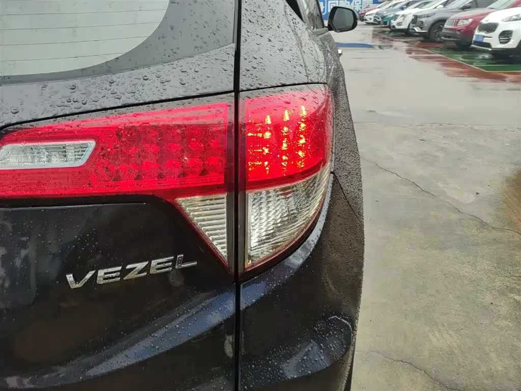 Honda Vezel 2021 из CN, фото 8