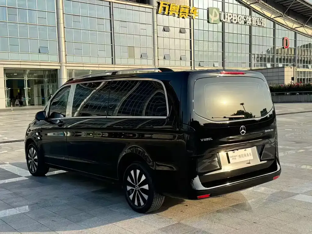 Mercedes-Benz Vito — фото 10