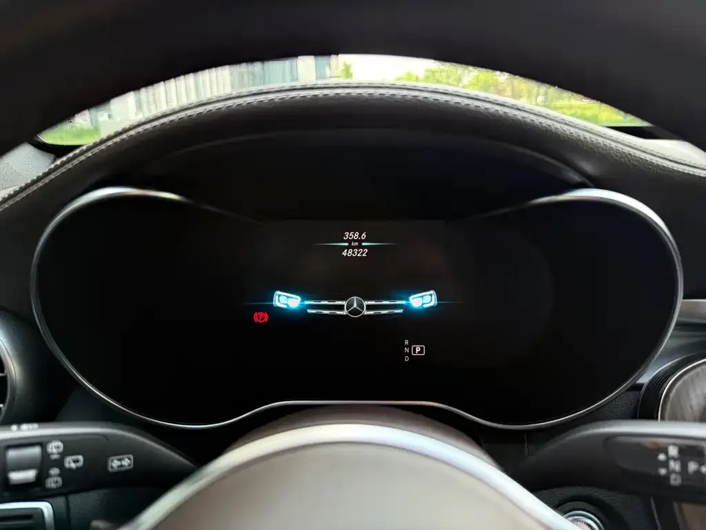Mercedes-Benz GLC 2023 из CN, фото 2