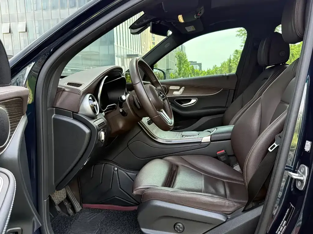 Mercedes-Benz GLC 2023 из CN, фото 4