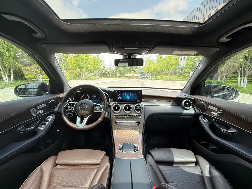 Mercedes-Benz GLC 2023 из CN, фото 7