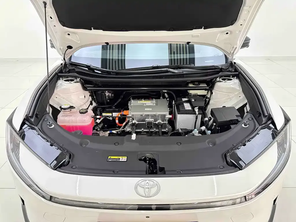 Toyota bZ5 2026 из CN, фото 6