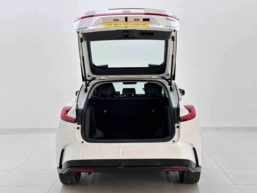 Toyota bZ5 2026 из CN, фото 7