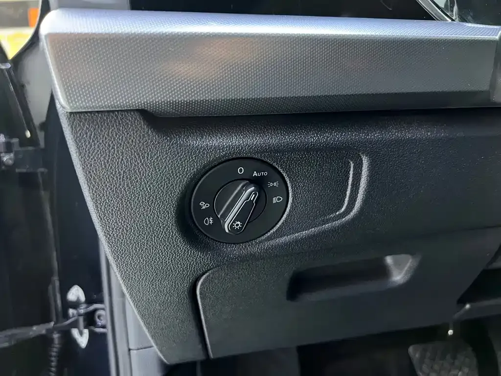 Volkswagen Passat — фото 7