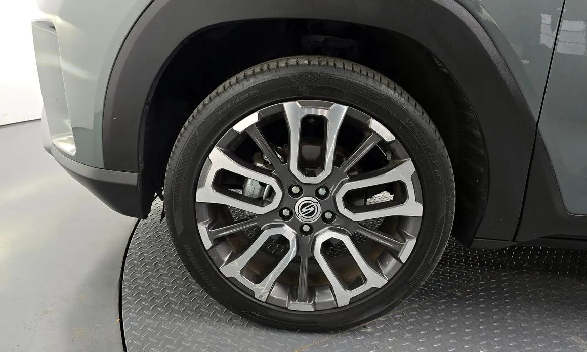 KG Mobility (Ssangyong) Torres — фото 7